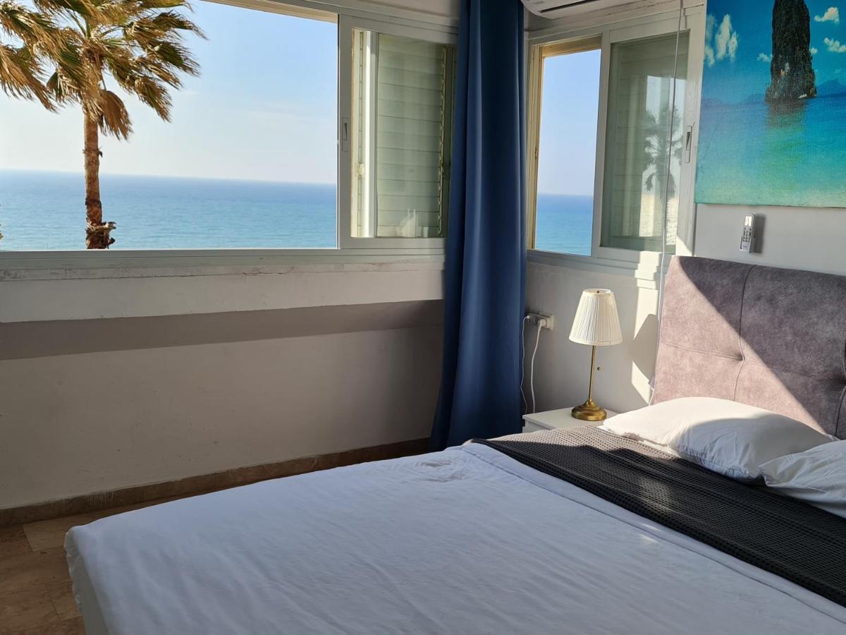 Magic On The Sea-Suites With A Private Jacuzzi And A Private Sea View Netanya Exterior foto