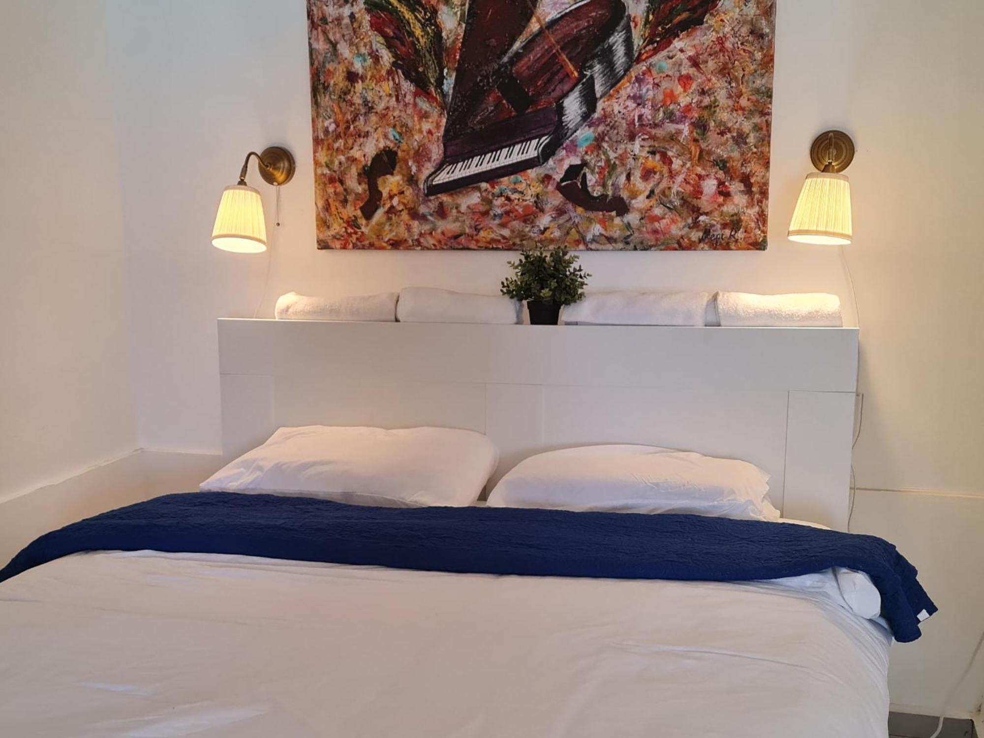 Magic On The Sea-Suites With A Private Jacuzzi And A Private Sea View Netanya Quarto foto